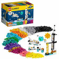 LEGO-Classic-Space-Mission-1-700-Piece.jpg