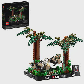 LEGO® Star Wars Endor Speeder Chase Diorama 75353