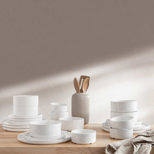 Safdie Cindy Porcelain Dinnerware, 24-piece